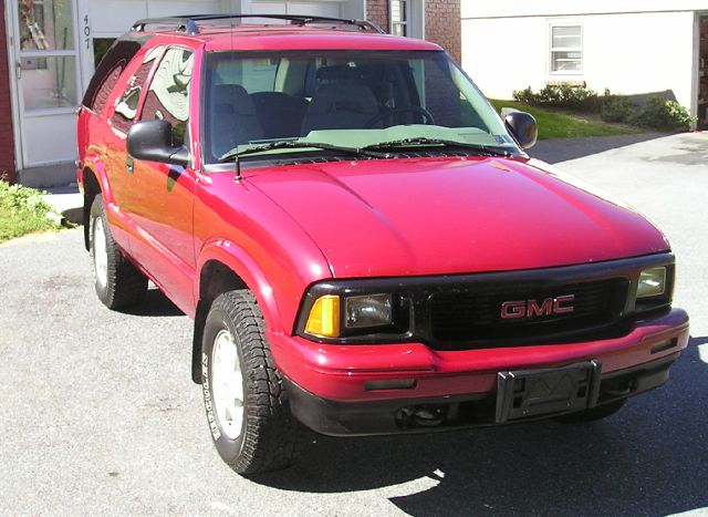 GMC Jimmy 1995 photo 1