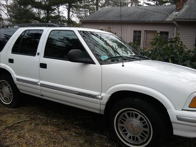 GMC Jimmy 1997 photo 1
