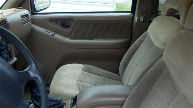 GMC Jimmy 1997 photo 5