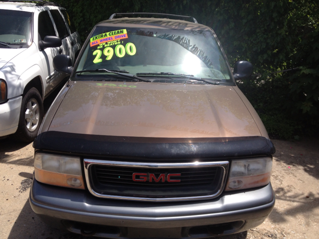 GMC Jimmy 1500 SLT 4X4 SUV