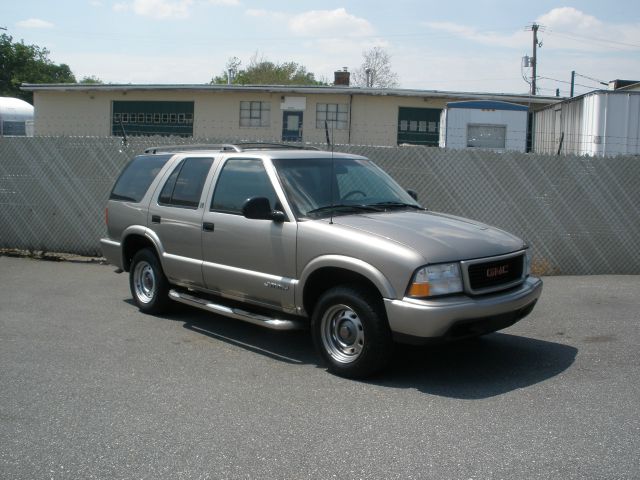 GMC Jimmy 1998 photo 2