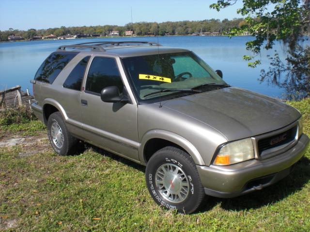 GMC Jimmy 1998 photo 2