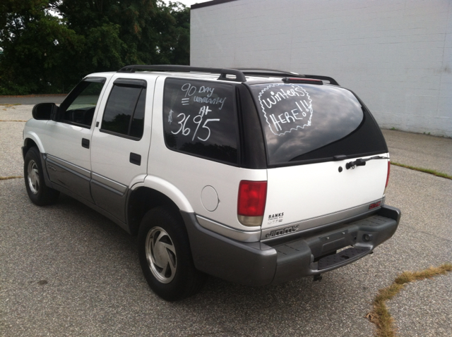 GMC Jimmy 1999 photo 2