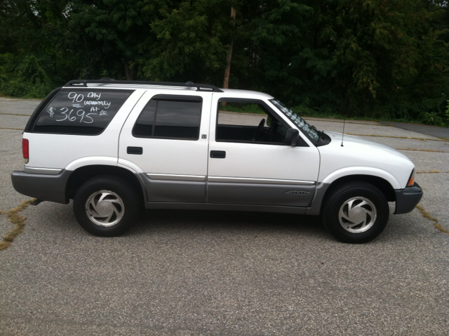 GMC Jimmy 1999 photo 3