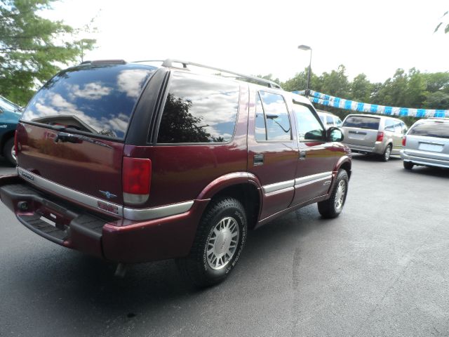 GMC Jimmy 2000 photo 4