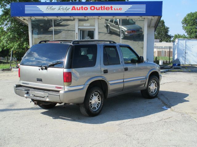 GMC Jimmy 2001 photo 4