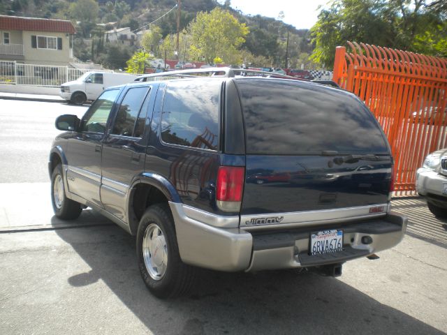 GMC Jimmy 2001 photo 2