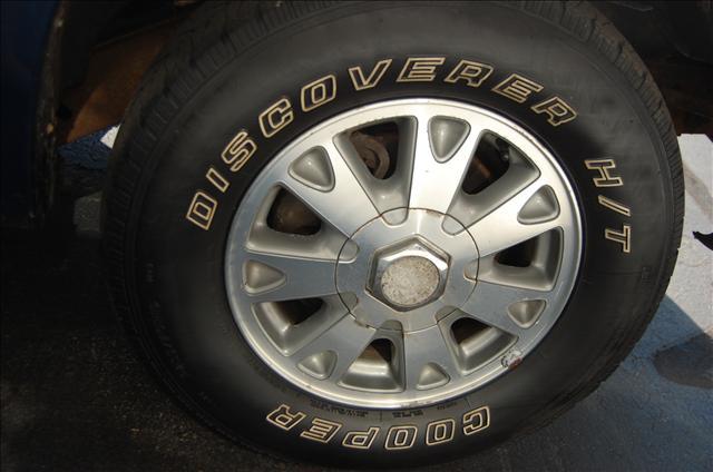 GMC Jimmy 2001 photo 4