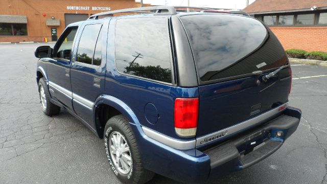 GMC Jimmy 2001 photo 4