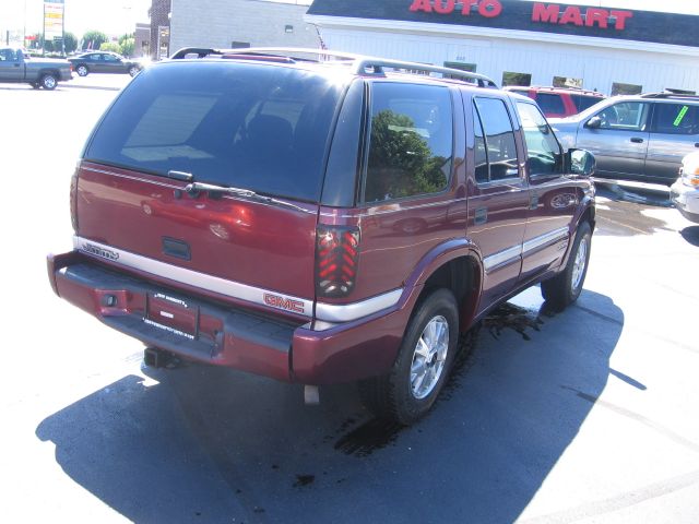 GMC Jimmy 2001 photo 1