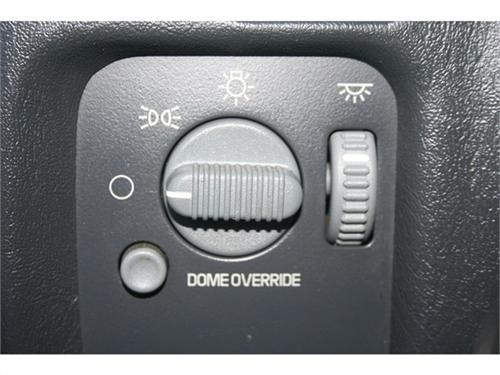 GMC Jimmy or Envoy 1998 photo 3