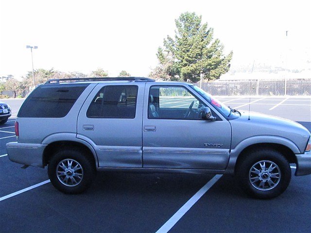 GMC Jimmy or Envoy 1998 photo 4