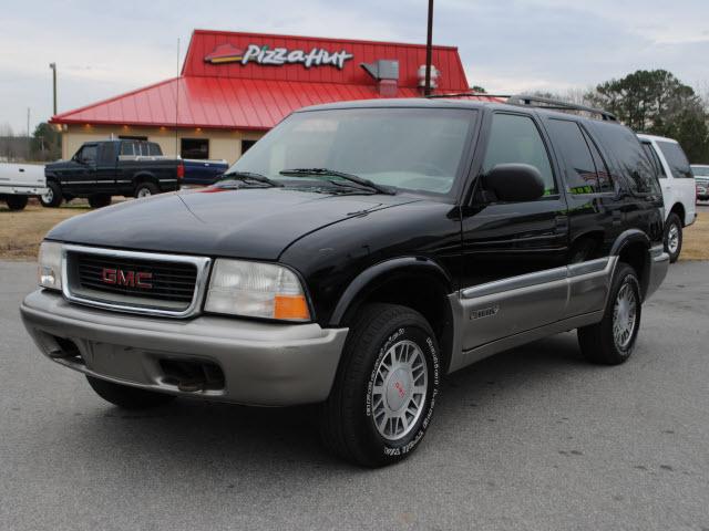 GMC Jimmy or Envoy 1999 photo 1
