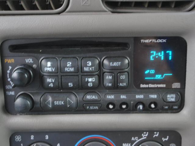 GMC Jimmy or Envoy 1999 photo 5