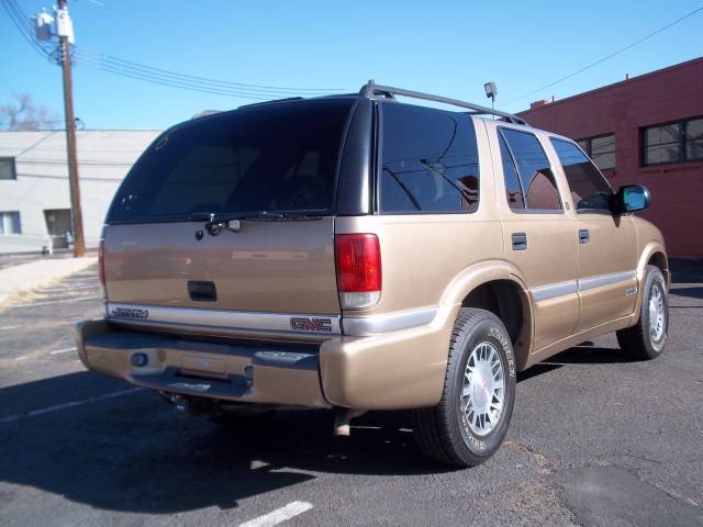 GMC Jimmy or Envoy 1999 photo 4
