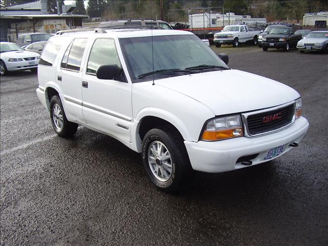 GMC Jimmy or Envoy 1999 photo 3