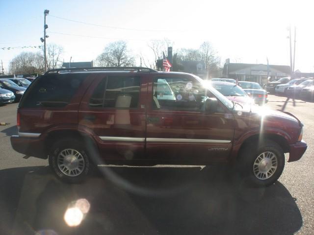 GMC Jimmy or Envoy 2000 photo 1