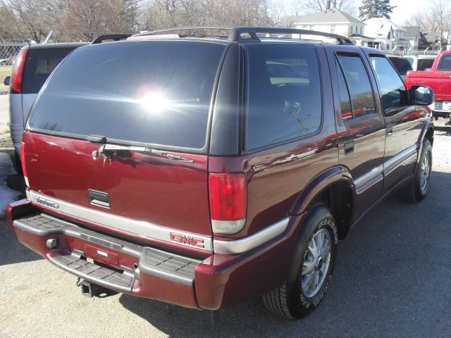 GMC Jimmy or Envoy 2000 photo 3