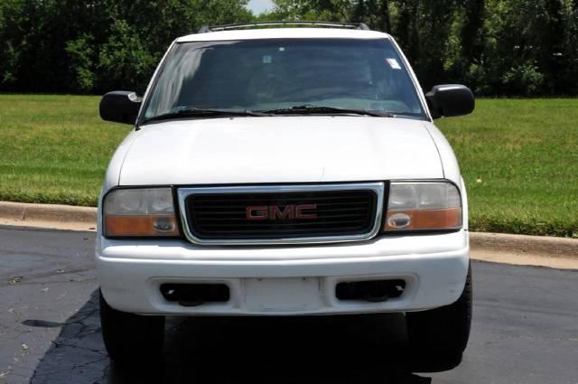 GMC Jimmy or Envoy 2000 photo 1