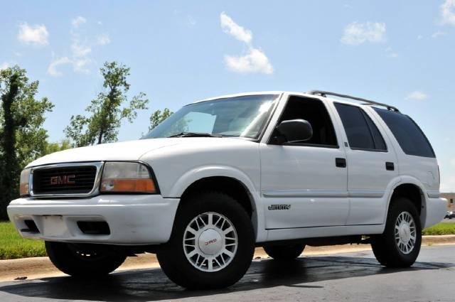 GMC Jimmy or Envoy 2000 photo 2