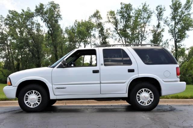 GMC Jimmy or Envoy 2000 photo 3