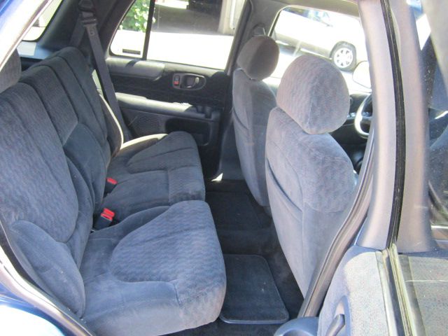 GMC Jimmy or Envoy 1500 LT Z71 4WD SUV