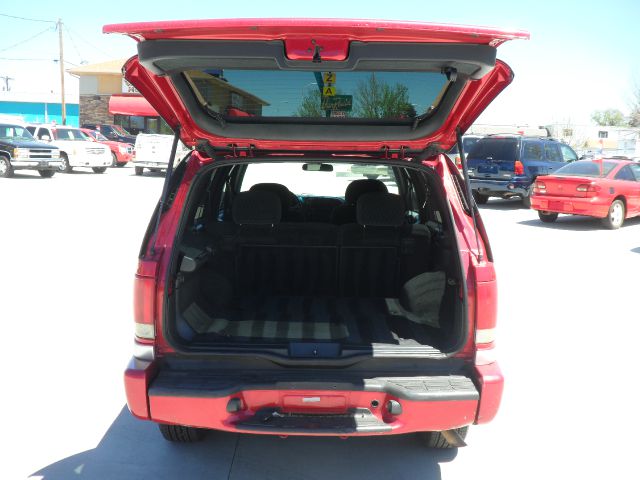 GMC Jimmy or Envoy 2000 photo 1