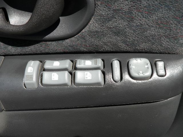 GMC Jimmy or Envoy 2000 photo 10