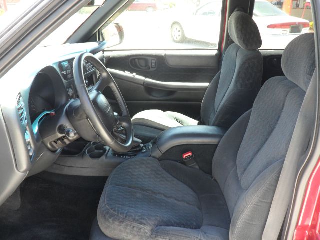 GMC Jimmy or Envoy 2000 photo 24