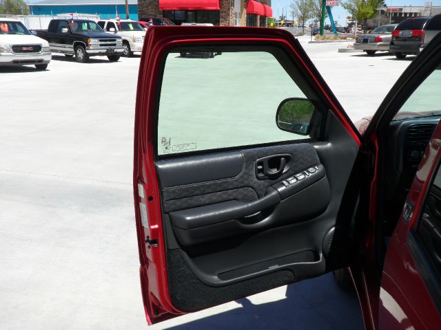 GMC Jimmy or Envoy 2000 photo 6