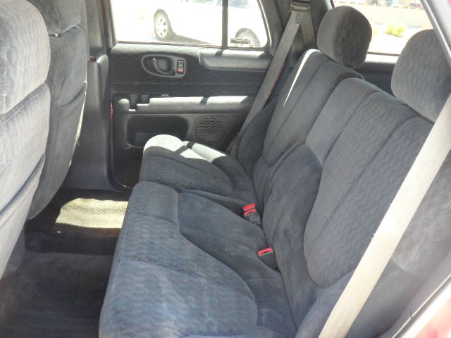 GMC Jimmy or Envoy 2000 photo 9