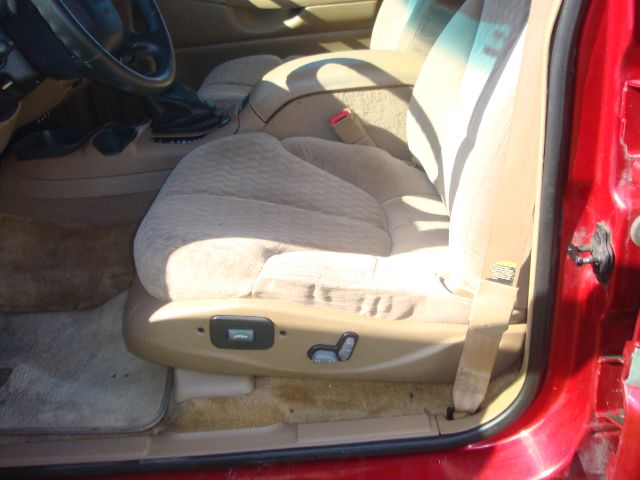 GMC Jimmy or Envoy 2000 photo 3