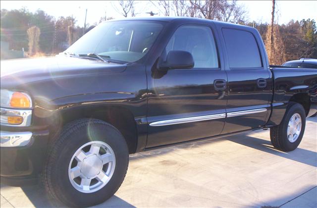 GMC K1500 SRW LS Crew Cab Pickup