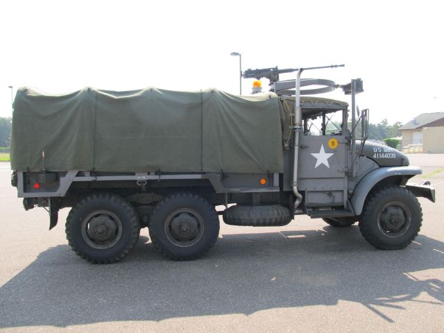 GMC M-135 1952 photo 2