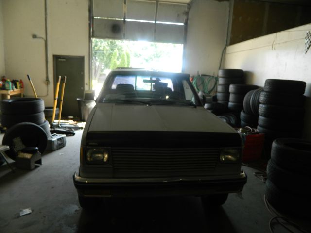 GMC S15 1985 photo 4