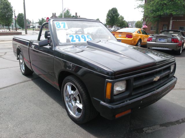 GMC S15 1987 photo 4