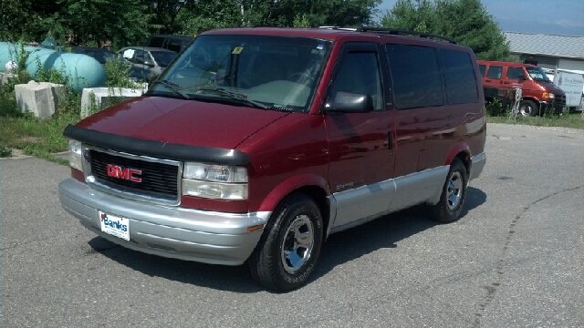 GMC Safari 1998 photo 1