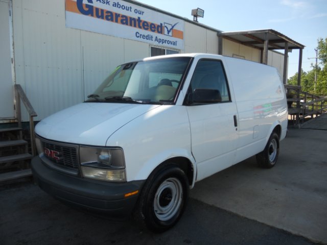 GMC Safari 2000 photo 4