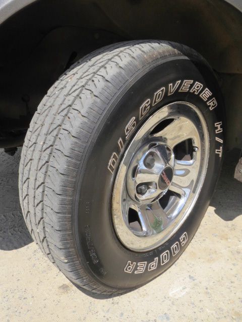 GMC Safari 2000 photo 35