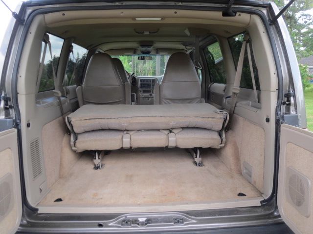 GMC Safari 2000 photo 54