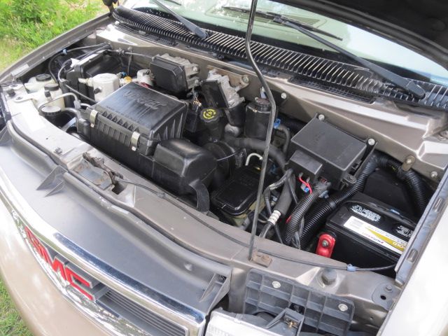 GMC Safari 2000 photo 57