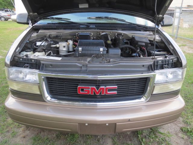 GMC Safari 2000 photo 58