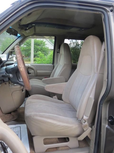 GMC Safari 2000 photo 6