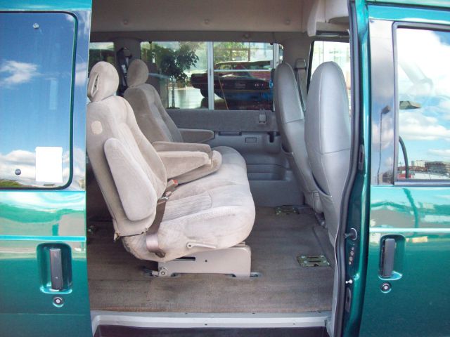 GMC Safari 2000 photo 20