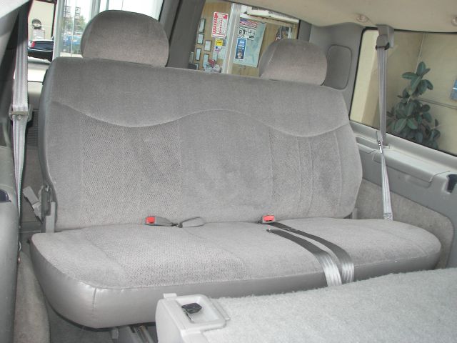 GMC Safari 2001 photo 7