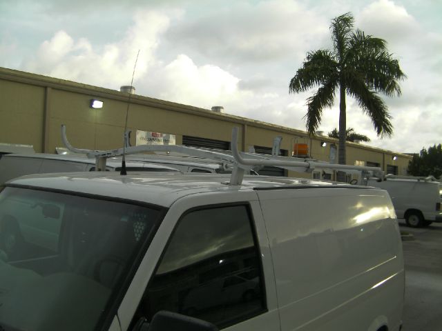GMC Safari 2001 photo 7