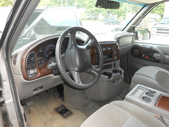 GMC Safari 2002 photo 6