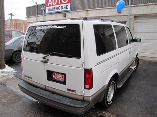 GMC Safari 2002 photo 3