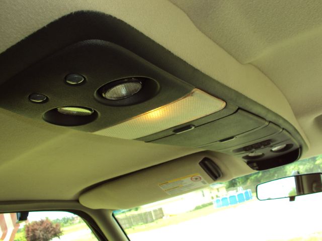 GMC Safari 2002 photo 2