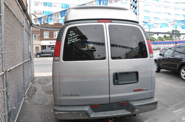 GMC Savana 1997 photo 1